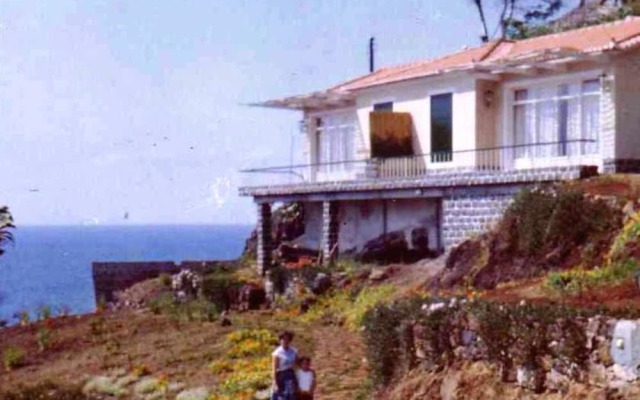 Bungalow With one Bedroom in Sâo Martinho, Funchal, With Wonderful sea View, Enclosed Garden and Wifi