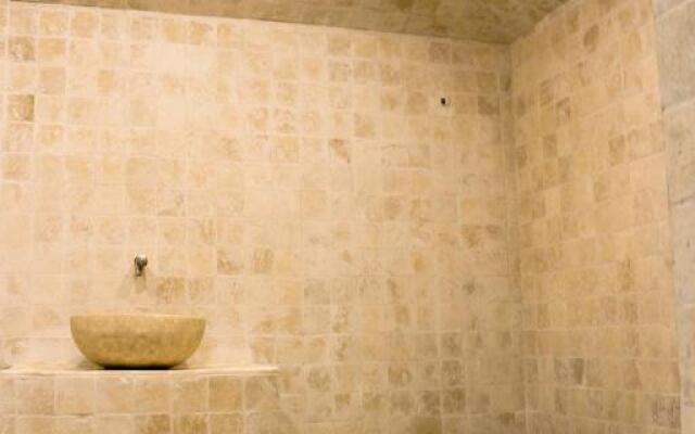 Domaine des Roches Hotel & Spa