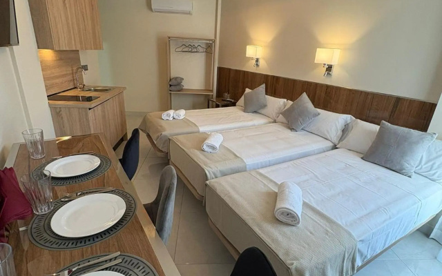 Buendia Suites