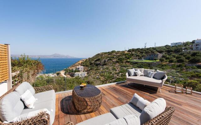 ELIDA -pool, billiard, views, 4min walk to the sea