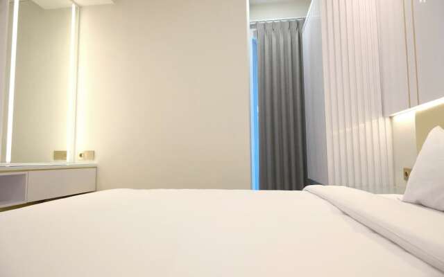 Exclusive And Spacious 2Br Apartment At Supermall Mansion Surabaya