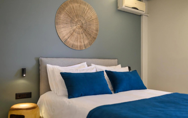 Nicolas Grand Suites - Adults Only