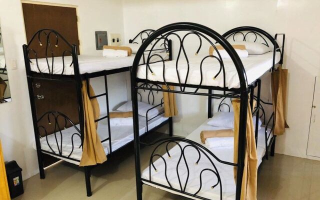 Pinpin Guesthouse - Hostel