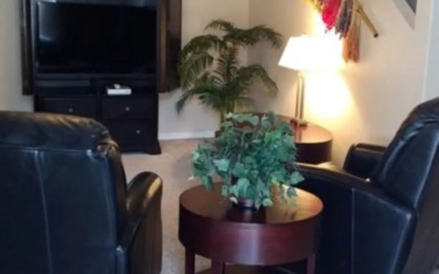 Ray Zaelit 2 Bedroom Condo