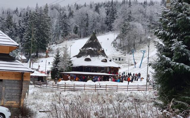 8 Residence Apartament