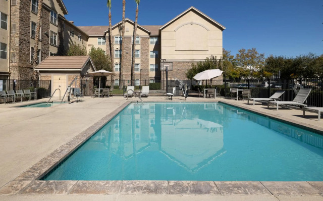Homewood Suites by Hilton Ontario-Rancho Cucamonga