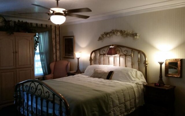 Rooster Hill Short Stay