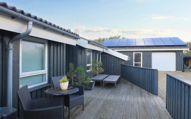 8 Person Holiday Home in Lokken-by Traum