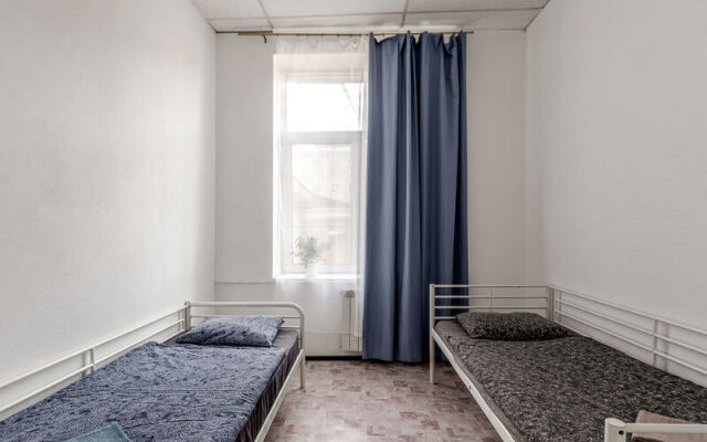 Hostel Terrace 10L