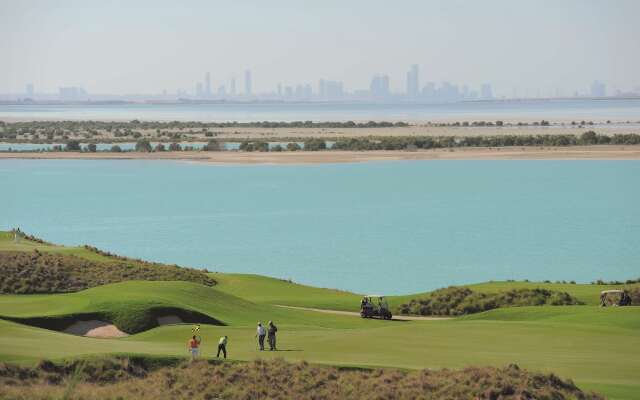 Radisson Blu Hotel, Abu Dhabi Yas Island