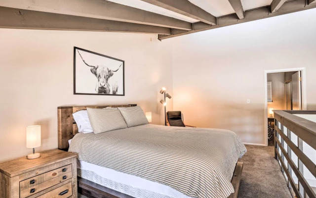 Stylish Pagosa Springs Townhome: Loft + Patio