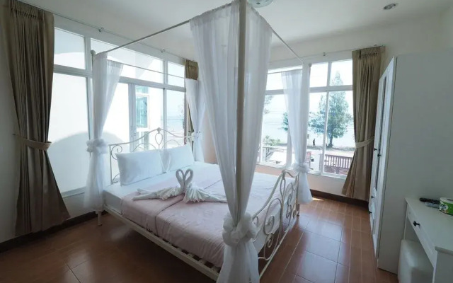 Villa San - D 1