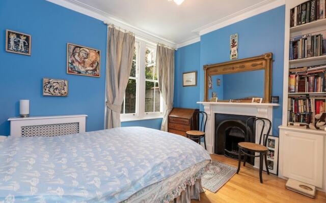 Elegant 2Br Flat W/ Garden Close To Battersea Park