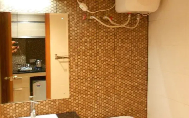 Beverly Dago Residence