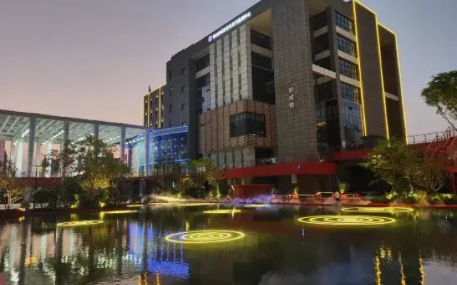 Foshan Chancheng Smart New City Subway Station Echarm Plus Hotel