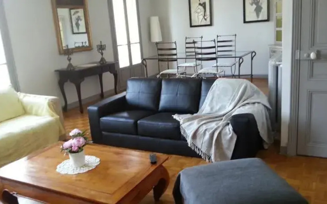 Gambetta, Comfort and Space in City Center