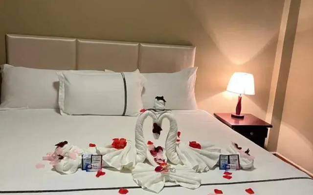 Enjoy Hotel
