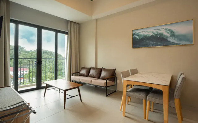 Zenith Suites Cameron