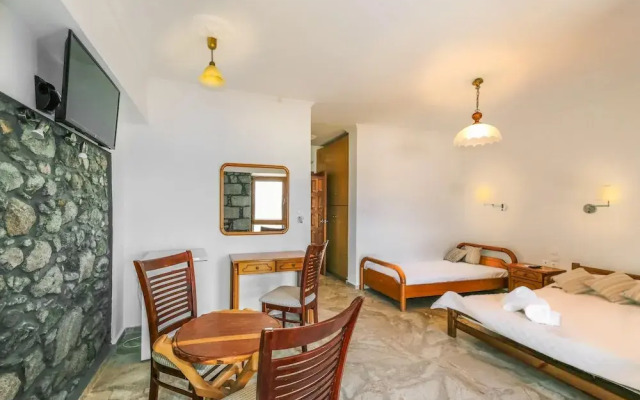 36 Mirina Room 5 - 1 Br Home