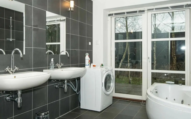 10 Person Holiday Home in Ebeltoft-by Traum