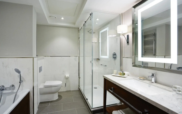 Hanbury Manor Marriott Hotel & Country Club