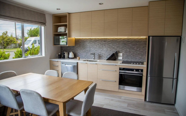 Te Anau Deluxe Apartments