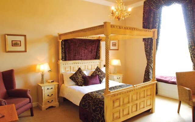Waterton Park Hotel