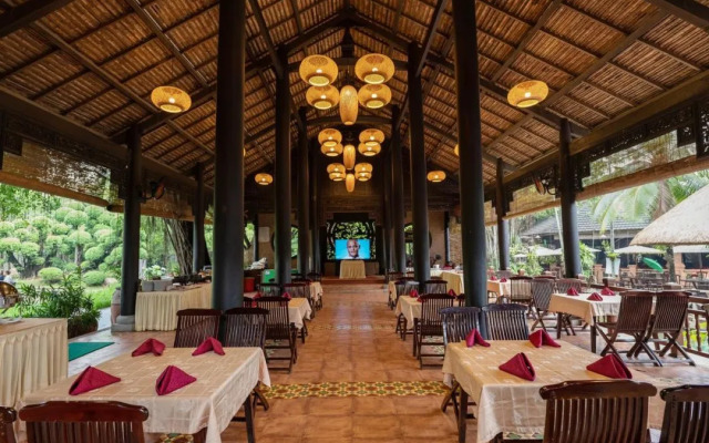 Phuong Nam Resort