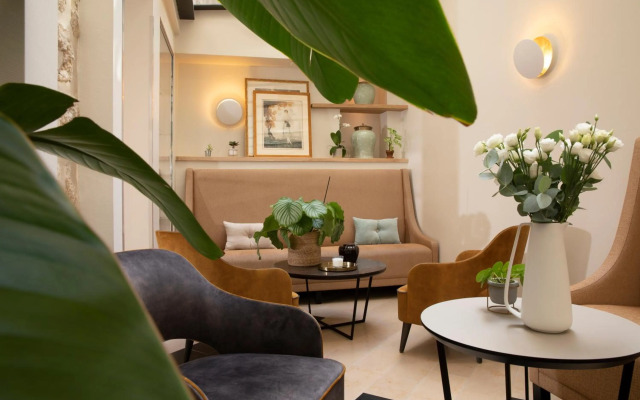 Hotel Des Champs Elysees