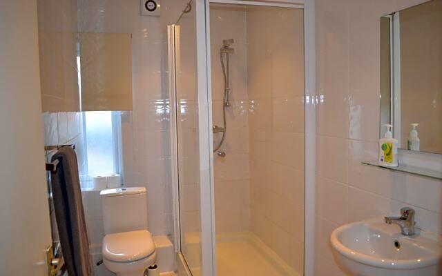 Annies Guest House