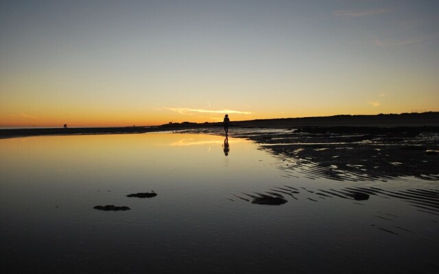 Encanto Living 0901 -2BR by Kivoya