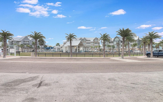 Retro Retreat TC 8102