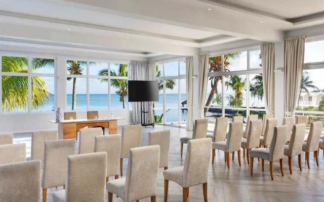 Coral Azur Beach Resort