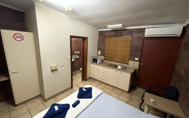 Darwin Boomerang Motel & Caravan Park