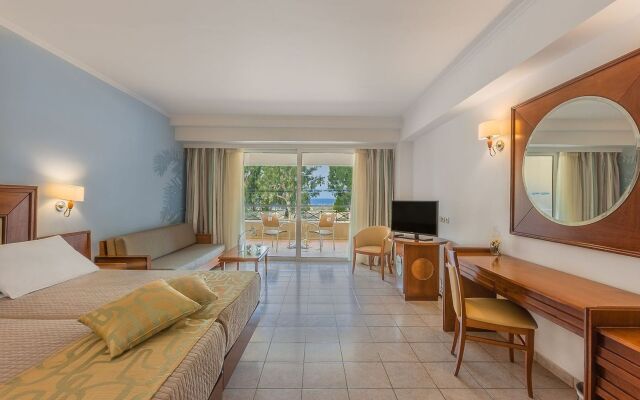 Kipriotis Maris Suites - All Inclusive