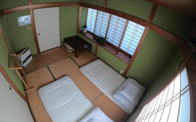Kumano Backpackers
