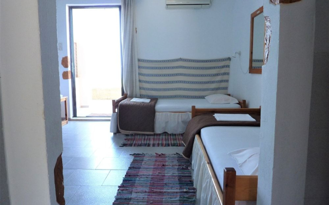 Chios Rooms Panorama