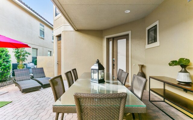 Rvh_374r Golden 6 Bedroom Home