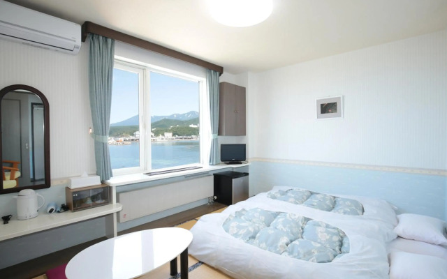 Iruka Hotel