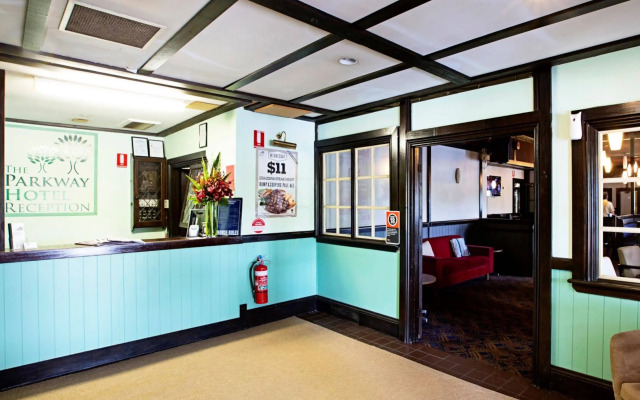 Parkway Hotel