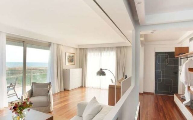 Buca Beach Resort