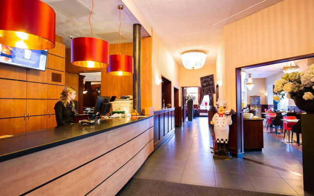 Bastion Hotel Apeldoorn Het Loo