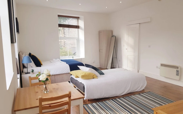 BlueOne Serviced Apartments-Sandon House