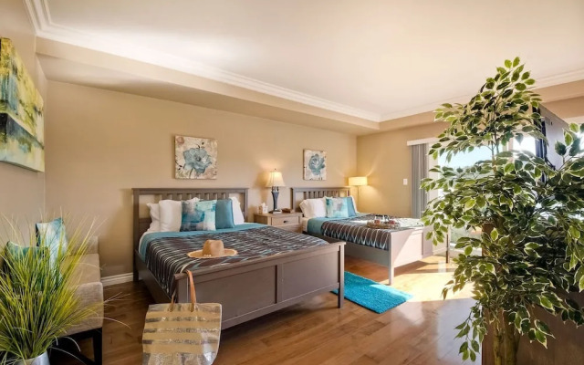 Southern Exposure w/ Private Balcony