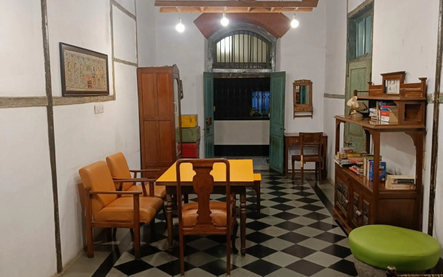 Hostel Vasantashram CST Mumbai