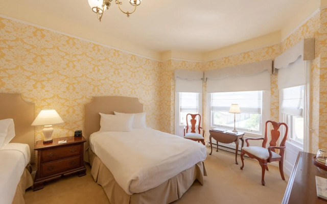 Stanyan Park Hotel