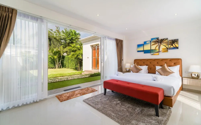 Luxury Pool Villa 604