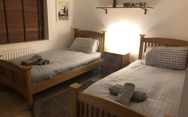 Utopia House
