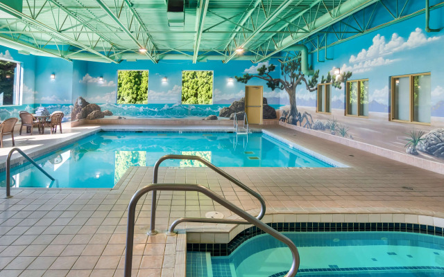 Best Western Plus Osoyoos Hotel & Suites