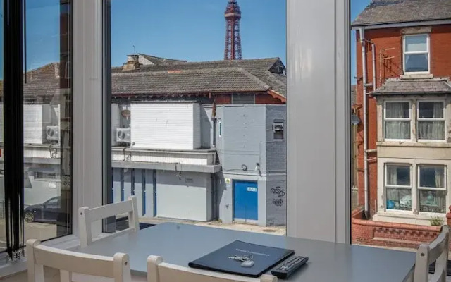 Blackpool Abode - Seaside Suites